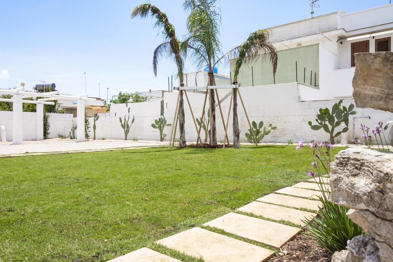 טורה סן ג'ובאני אוג'נטו Trullo E Appartamenti Al Mare מראה חיצוני תמונה