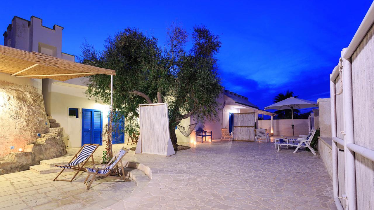 טורה סן ג'ובאני אוג'נטו Trullo E Appartamenti Al Mare מראה חיצוני תמונה